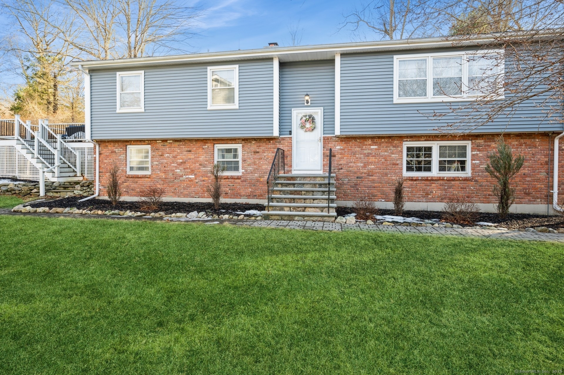 36 Hampton Lane Stamford CT 06903