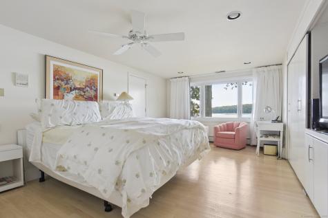 65 Neptune Drive Groton CT 06340