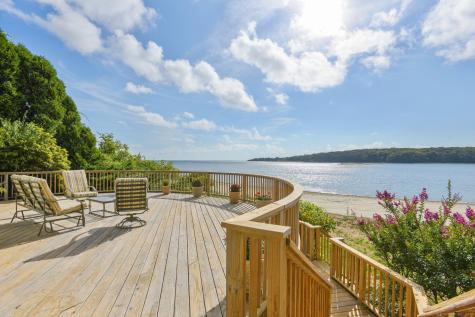 65 Neptune Drive Groton CT 06340