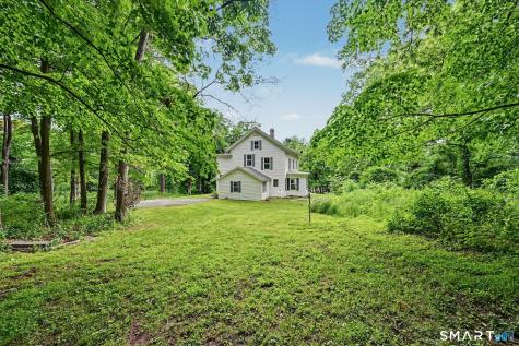 33 Hatch Road Bridgewater CT 06752