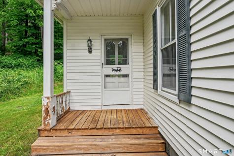 33 Hatch Road Bridgewater CT 06752