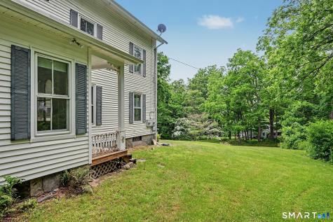 33 Hatch Road Bridgewater CT 06752