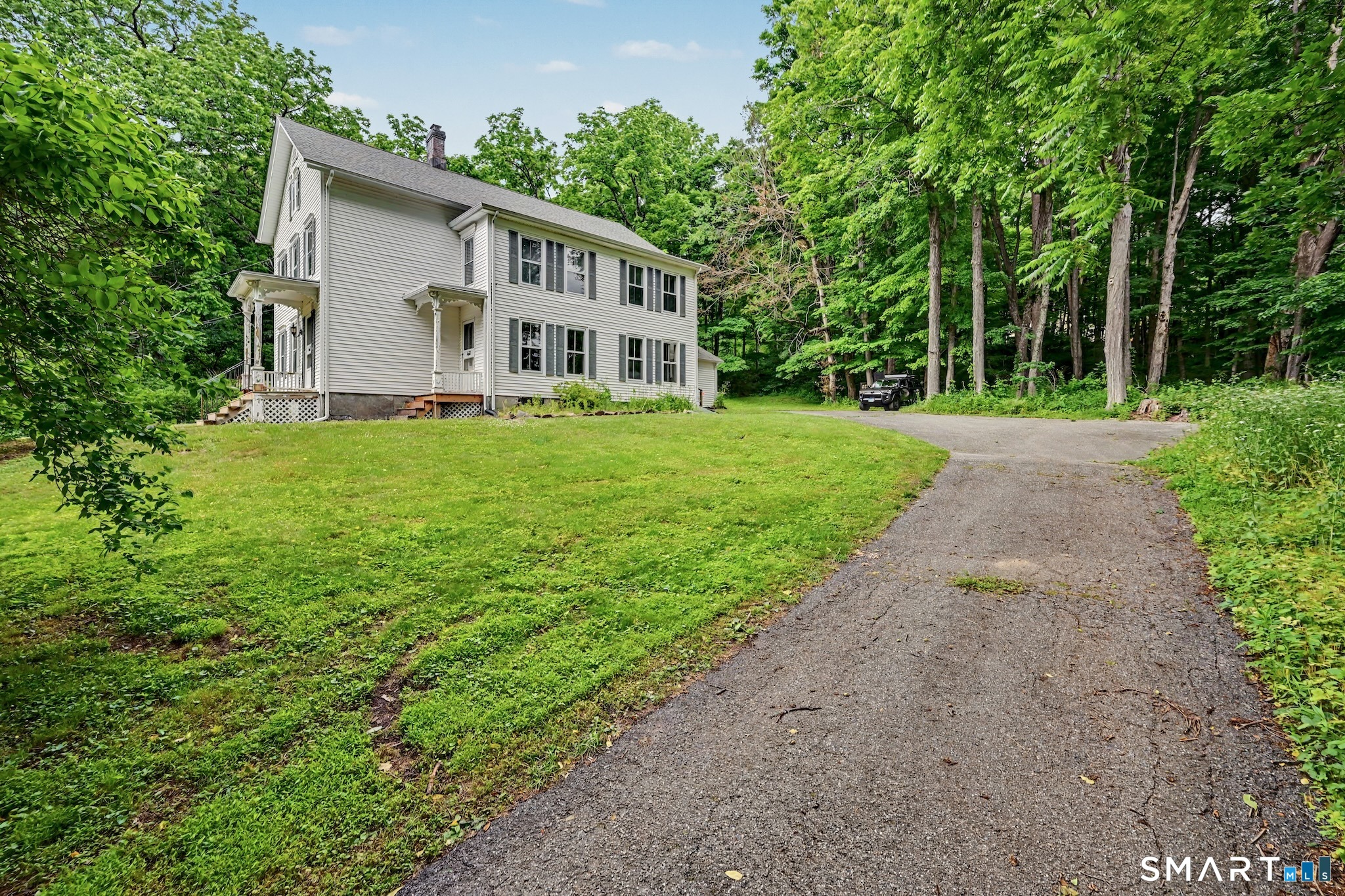 33 Hatch Road Bridgewater CT 06752