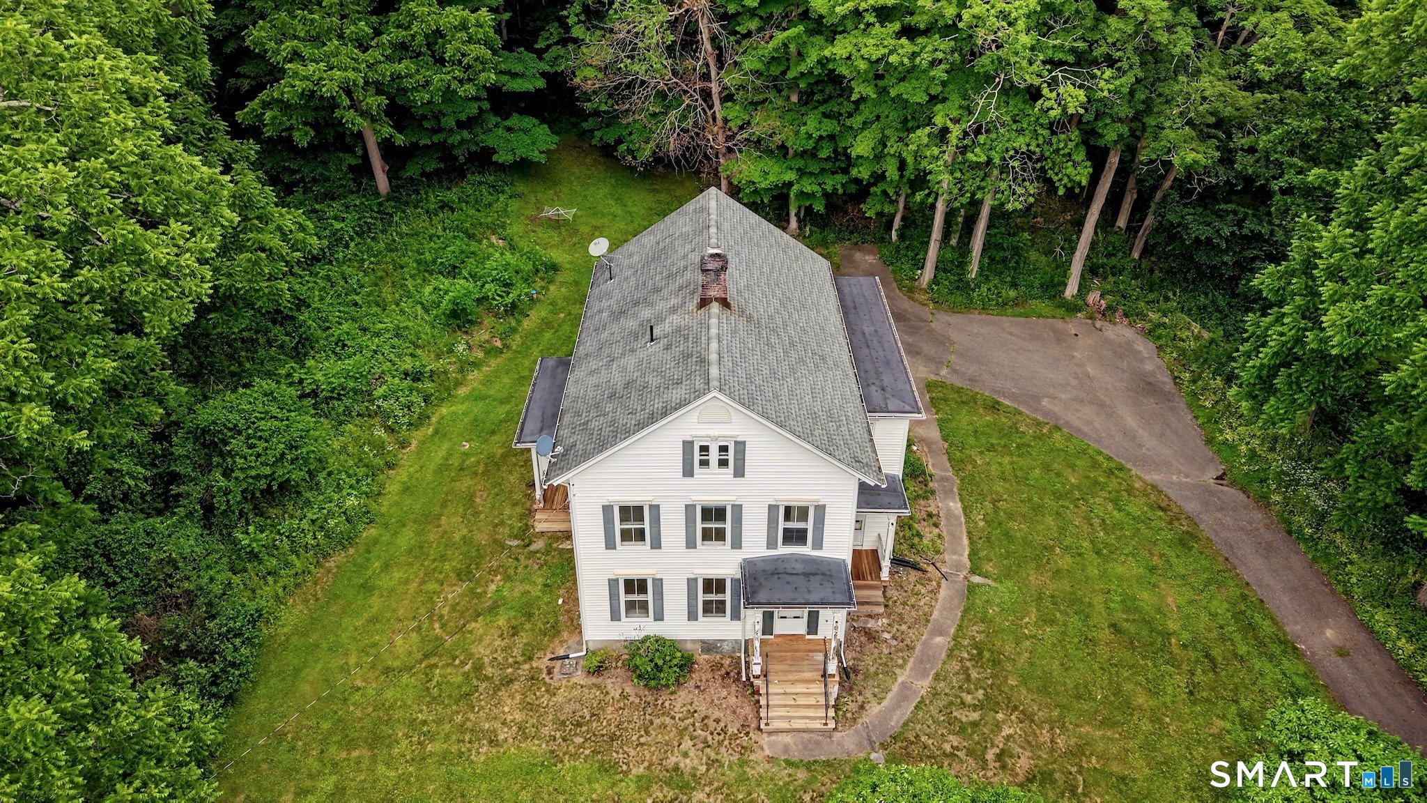33 Hatch Road Bridgewater CT 06752