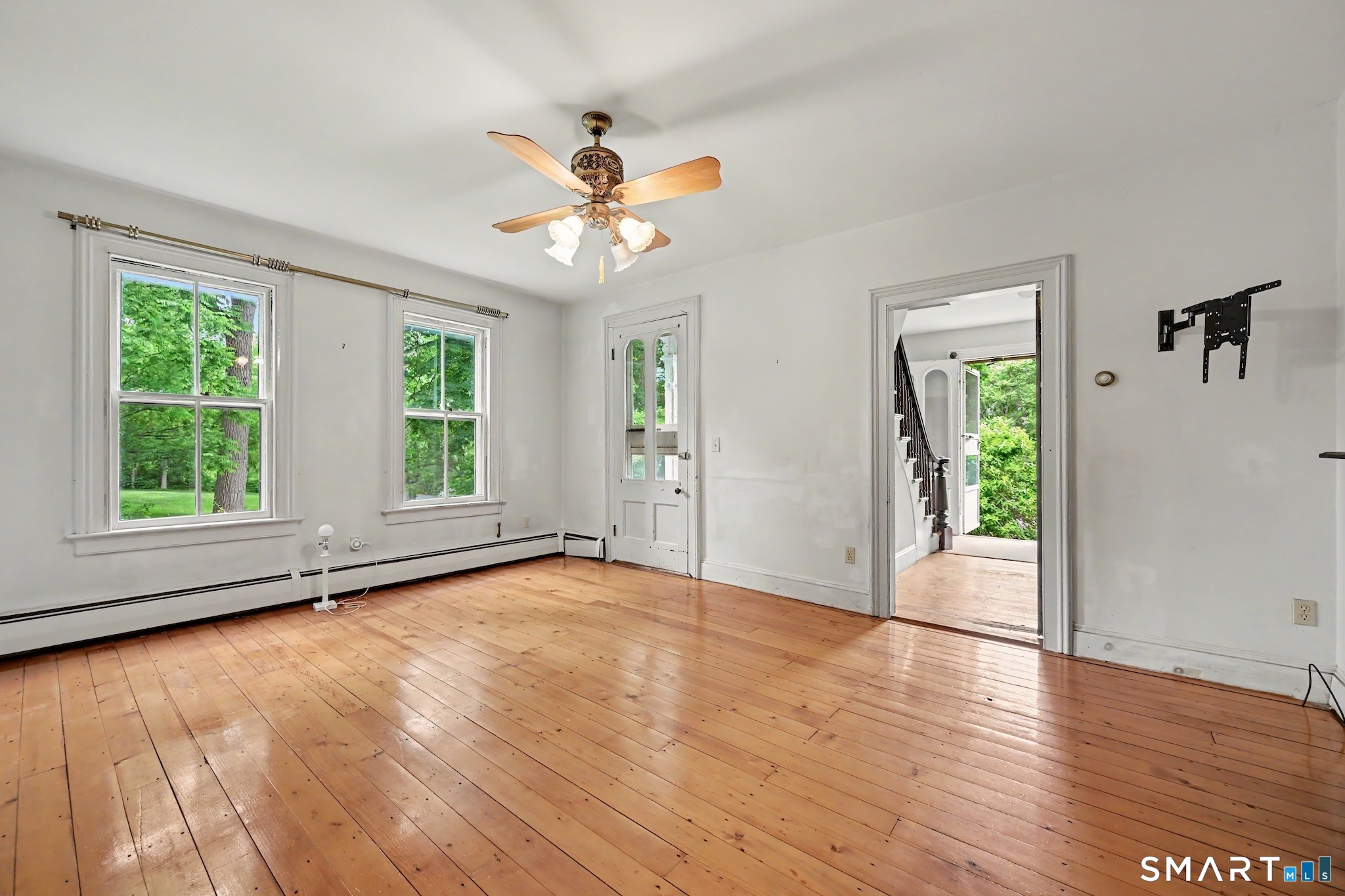 33 Hatch Road Bridgewater CT 06752