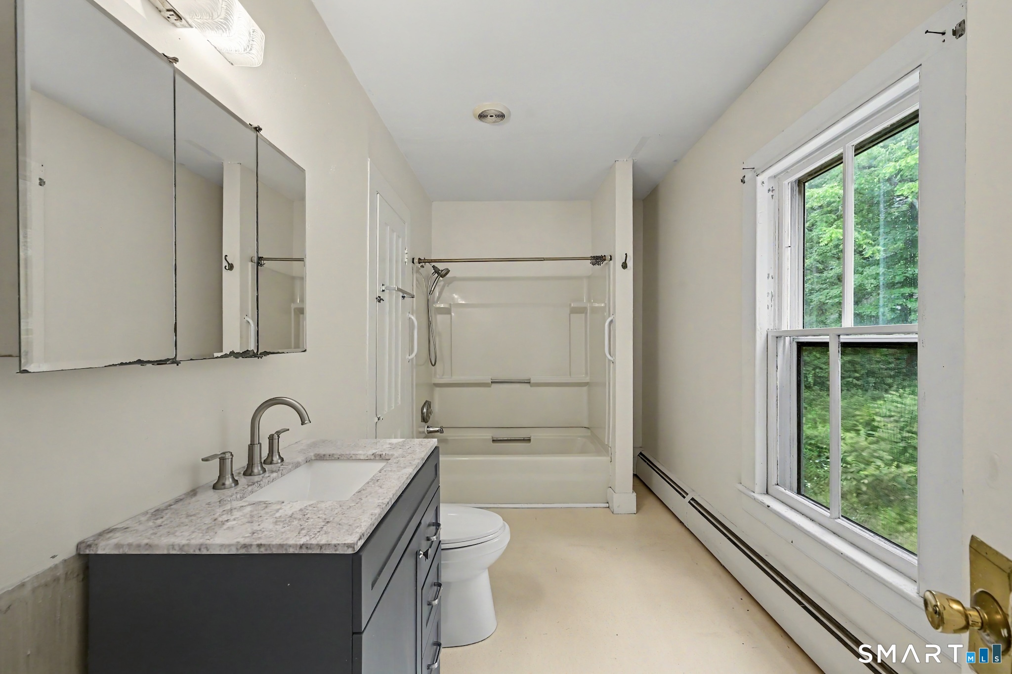 33 Hatch Road Bridgewater CT 06752