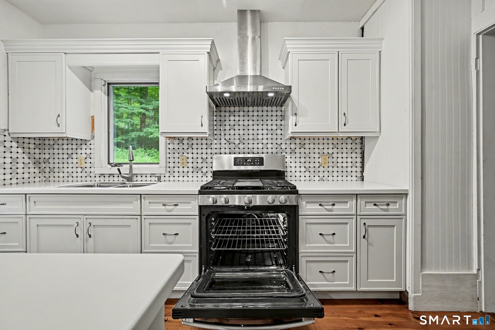 33 Hatch Road Bridgewater CT 06752