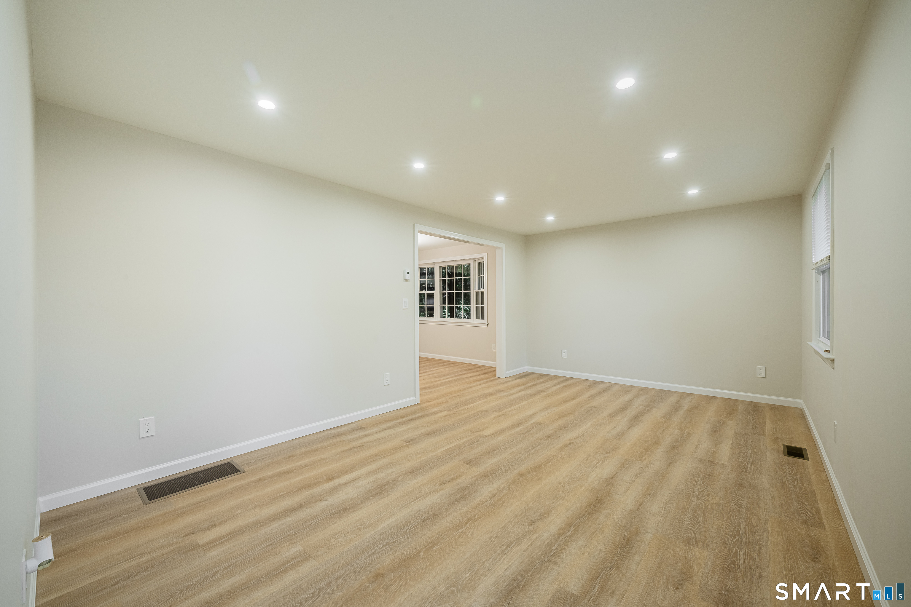 132 Hollyberry Lane Plainville CT 06062