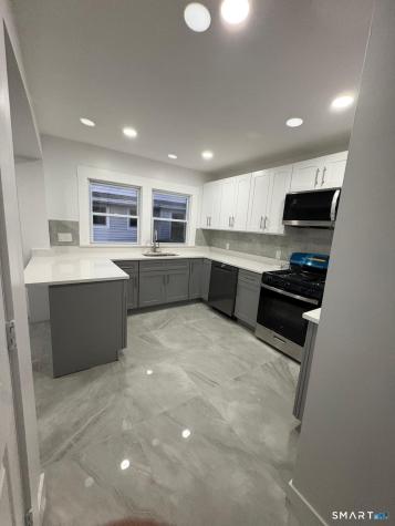 16 Shoreham Road New Haven CT 06512
