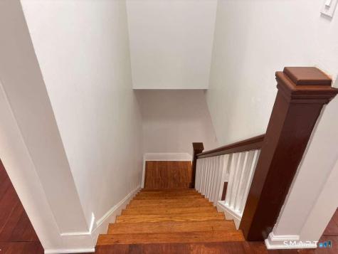 16 Shoreham Road New Haven CT 06512