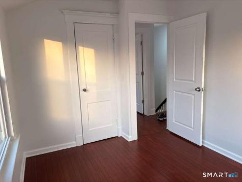 16 Shoreham Road New Haven CT 06512