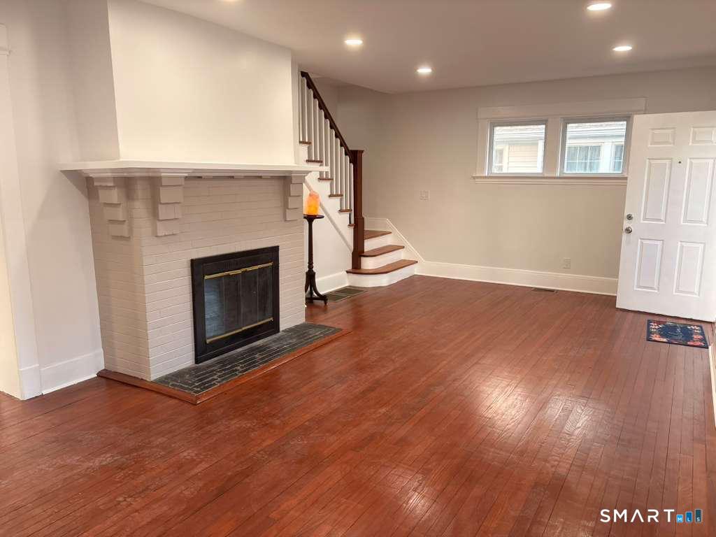16 Shoreham Road New Haven CT 06512