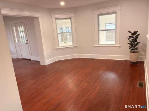 16 Shoreham Road New Haven CT 06512