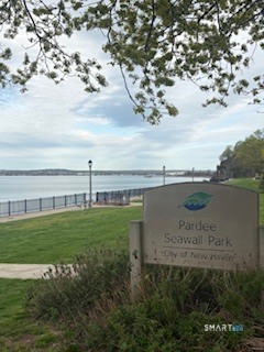 16 Shoreham Road New Haven CT 06512