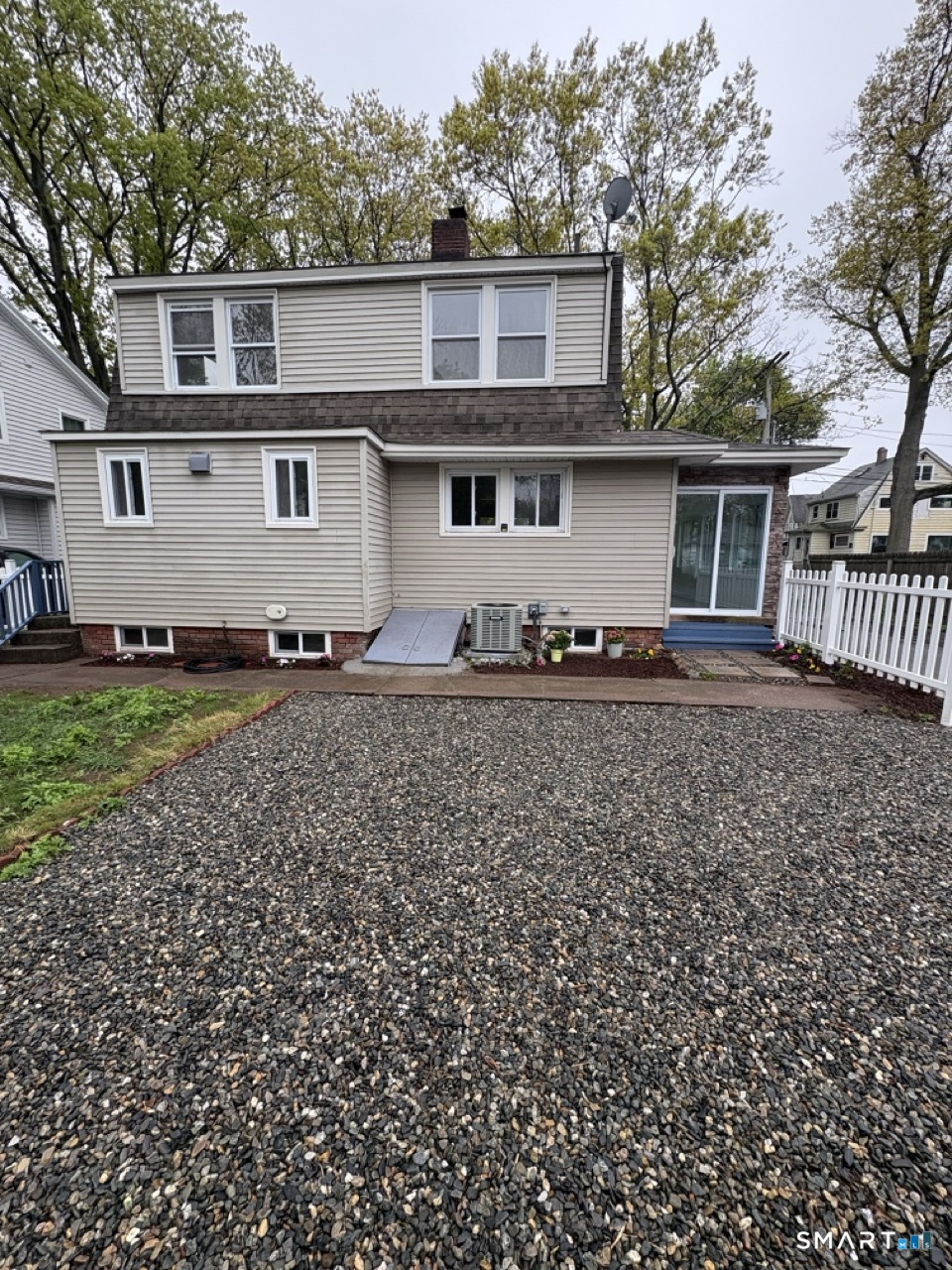 16 Shoreham Road New Haven CT 06512