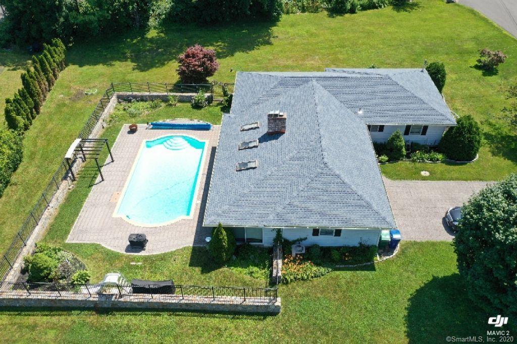 4 Evergreens Drive Brookfield CT 06804