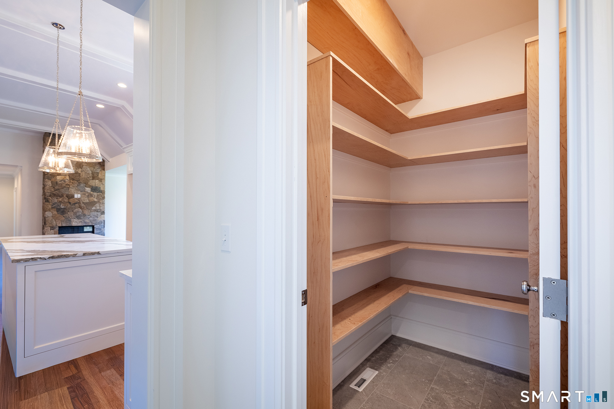 767 Ridgebury Road Ridgefield CT 06877