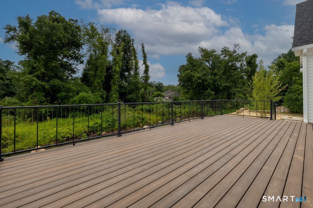 767 Ridgebury Road Ridgefield CT 06877