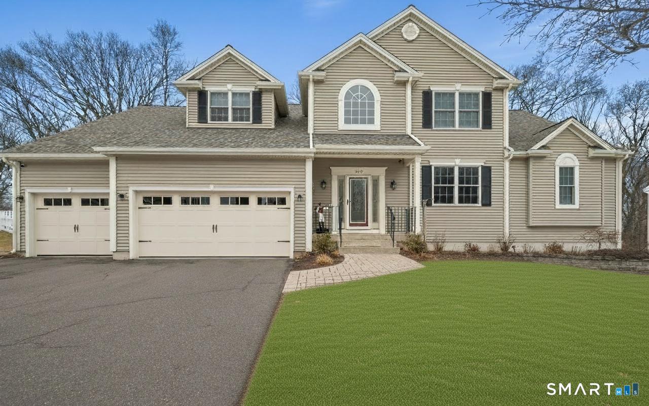 Manchester CT, 379 Briarwood Drive