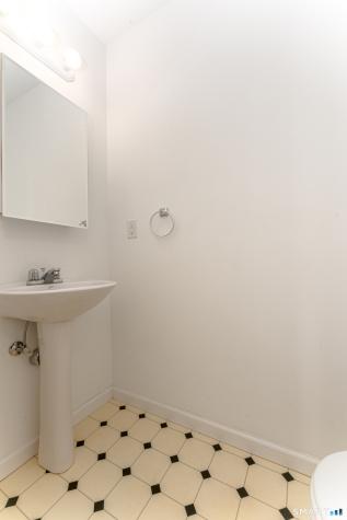 20 Walt Drive Meriden CT 06450