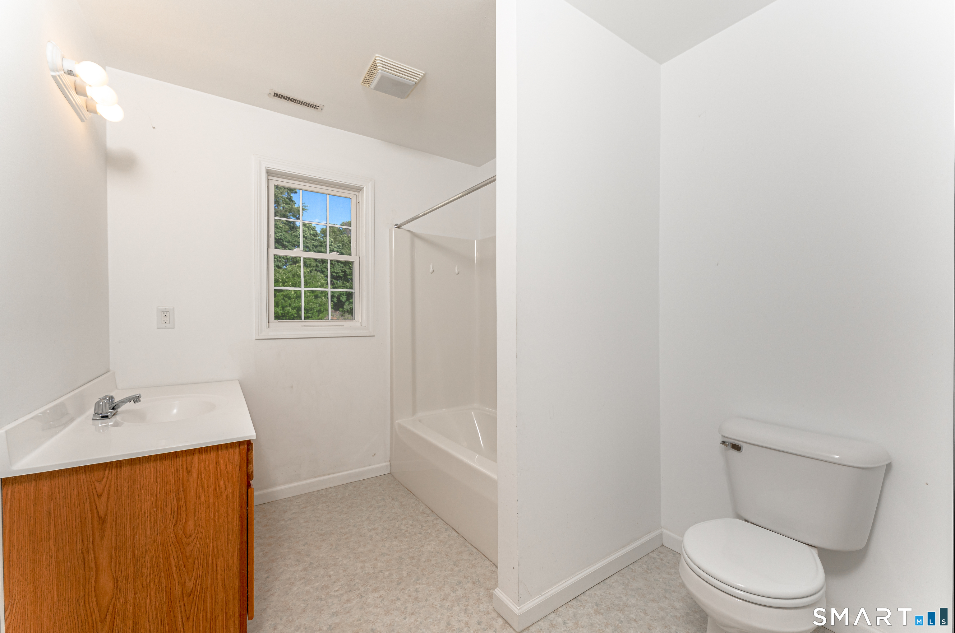 20 Walt Drive Meriden CT 06450
