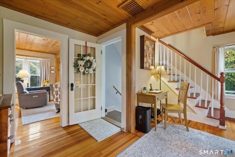 70 Woodstock Road Pomfret CT 06259