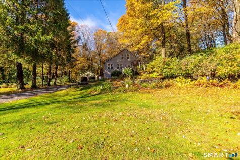 70 Woodstock Road Pomfret CT 06259