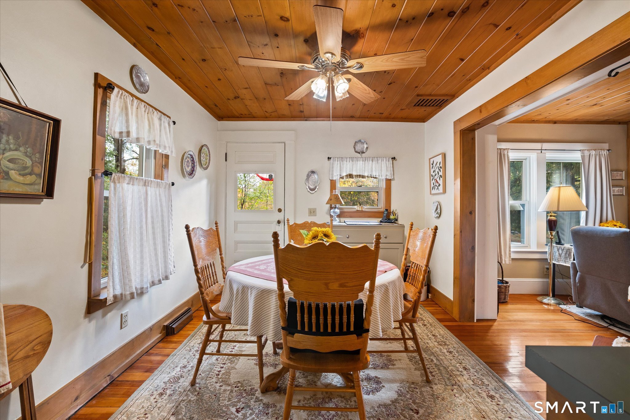 70 Woodstock Road Pomfret CT 06259
