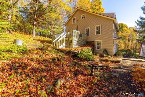 70 Woodstock Road Pomfret CT 06259
