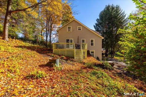 70 Woodstock Road Pomfret CT 06259