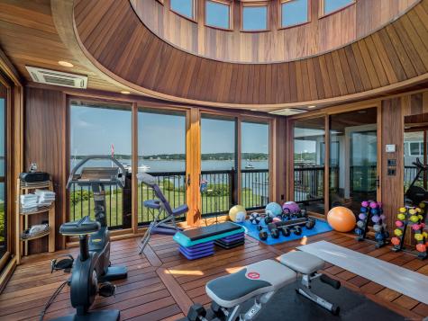 215 Uncas Point Road Guilford CT 06437