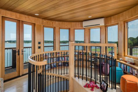 215 Uncas Point Road Guilford CT 06437