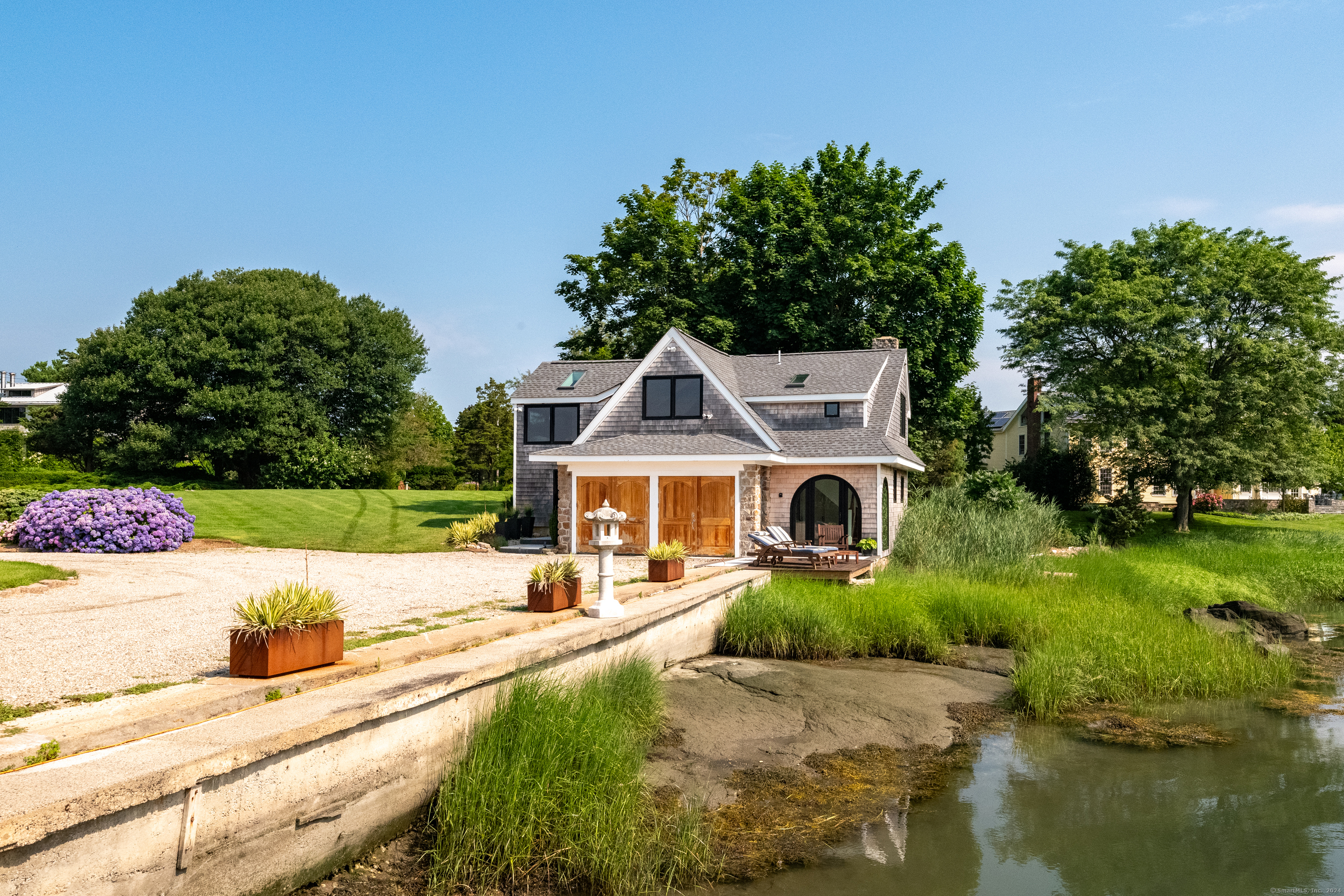 215 Uncas Point Road Guilford CT 06437