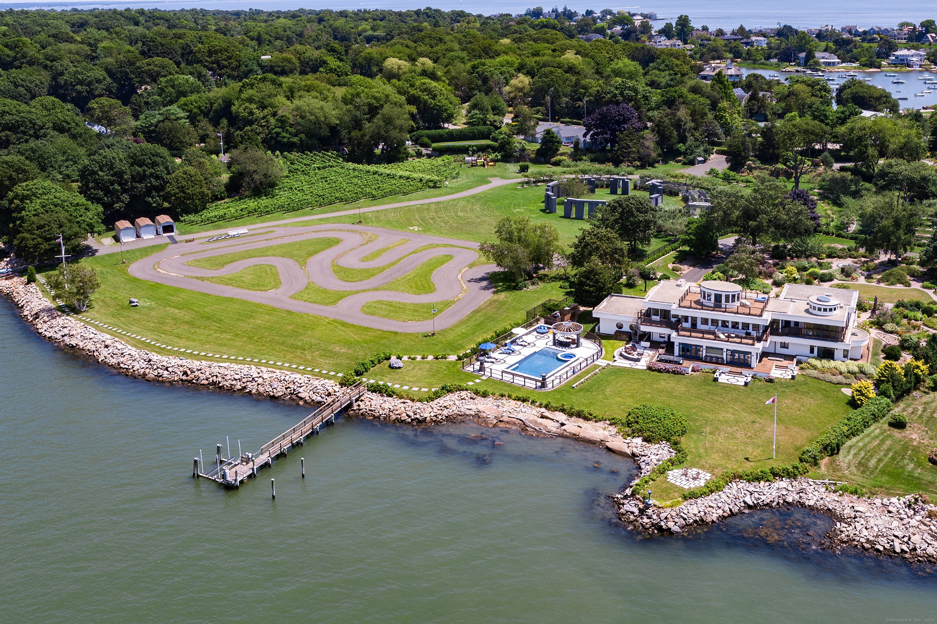 215 Uncas Point Road Guilford CT 06437