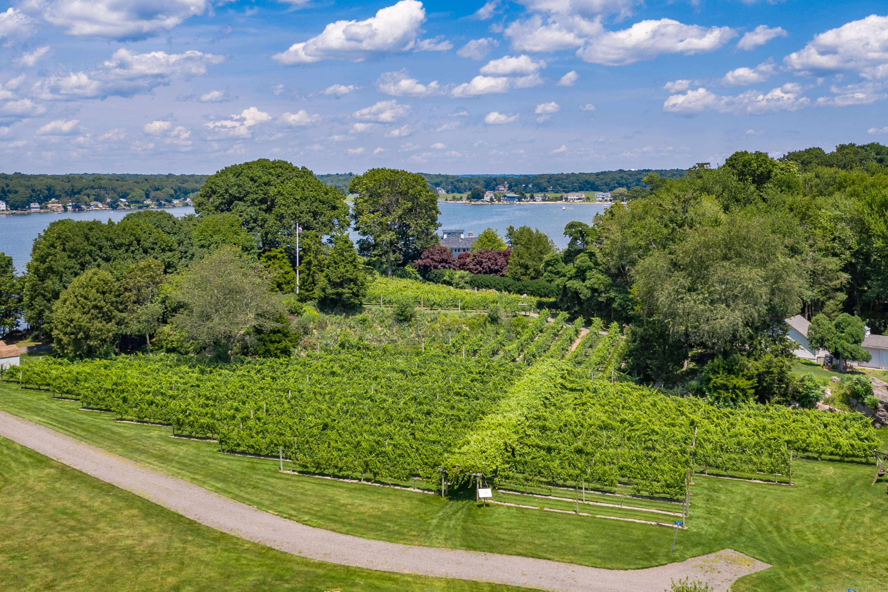 215 Uncas Point Road Guilford CT 06437