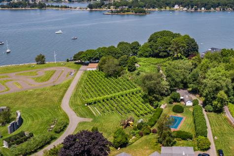 215 Uncas Point Road Guilford CT 06437