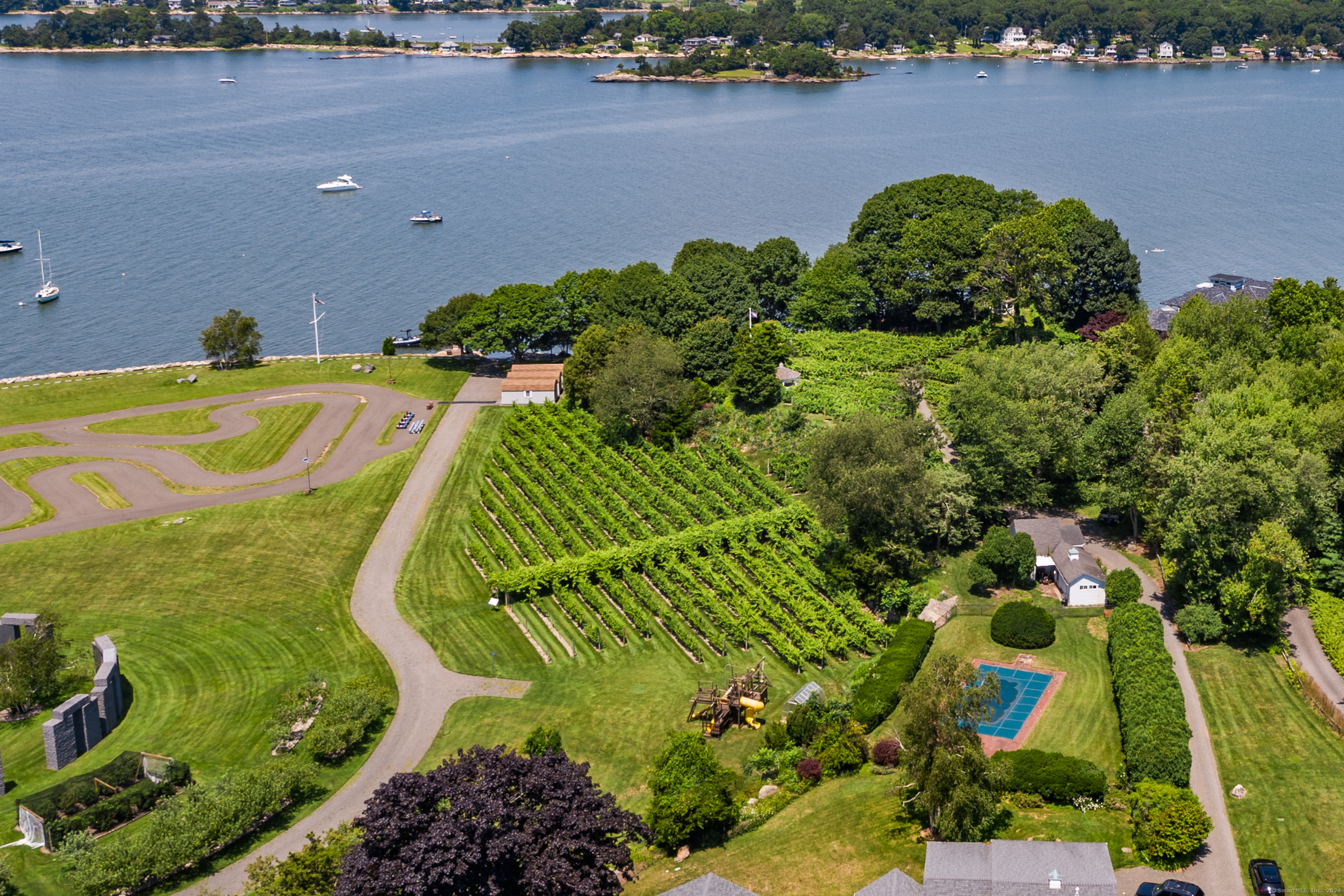 215 Uncas Point Road Guilford CT 06437