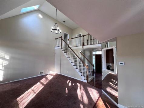 41 Sagewood Lane Windsor CT 06095