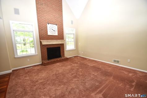 41 Sagewood Lane Windsor CT 06095