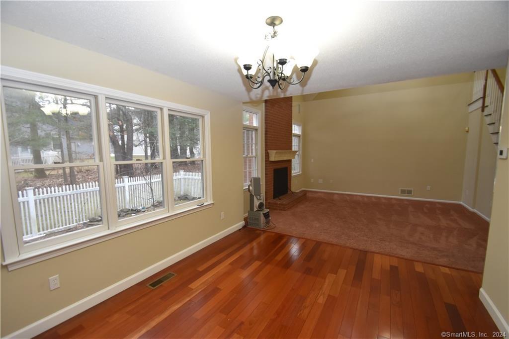 41 Sagewood Lane Windsor CT 06095
