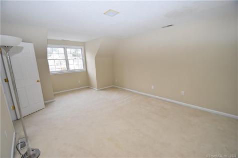 41 Sagewood Lane Windsor CT 06095
