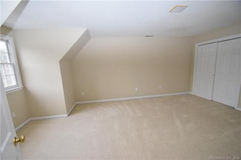 41 Sagewood Lane Windsor CT 06095