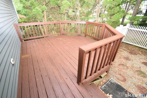41 Sagewood Lane Windsor CT 06095