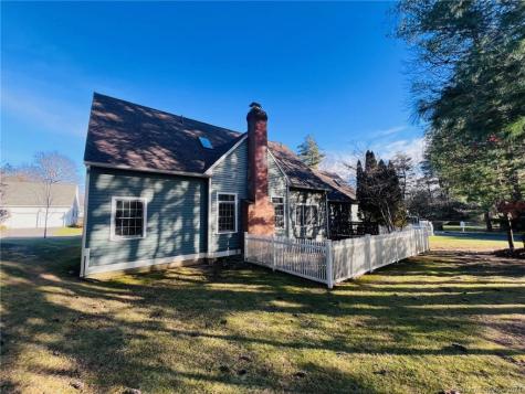 41 Sagewood Lane Windsor CT 06095