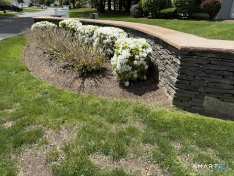 41 Sagewood Lane Windsor CT 06095