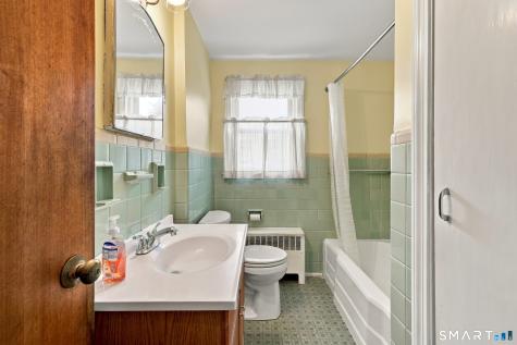 47 Baldwin Road Manchester CT 06042
