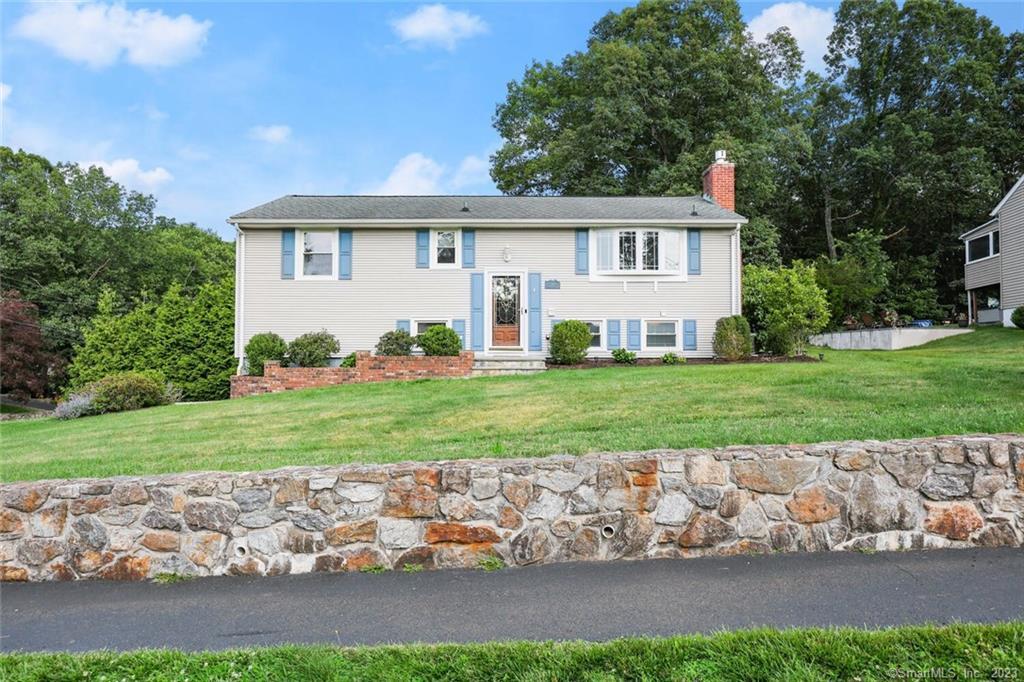 24 Donohue Drive Norwalk CT 06851