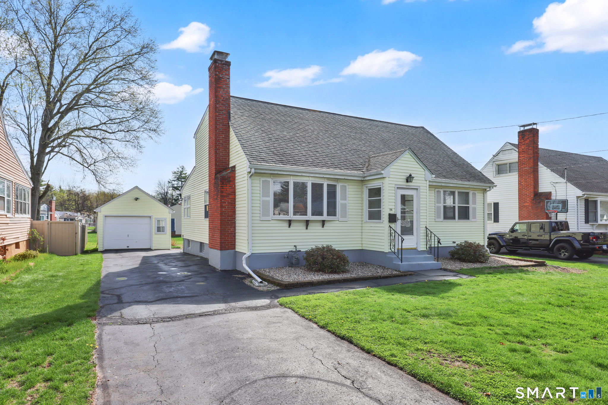 24 Madsen Road West Hartford CT 06110