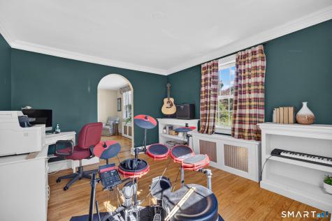 151 Brushy Hill Road Newtown CT 06470