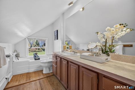 151 Brushy Hill Road Newtown CT 06470